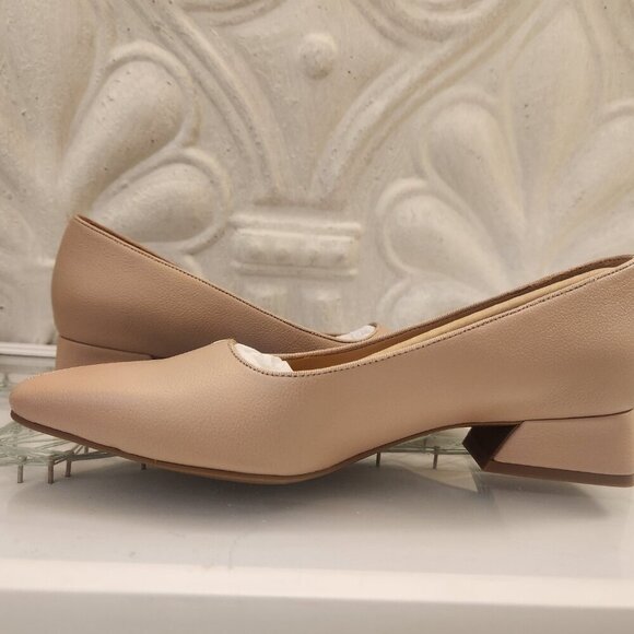 Naturalizer Georgia Pumps. NIB. Blush is the color. Size 6.5 - Picture 7 of 12